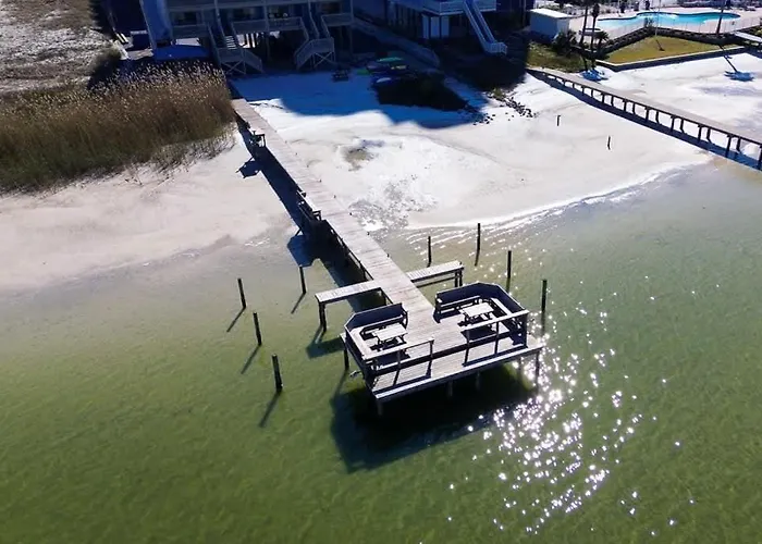 Little Lagoon Access Fishing Pier Sleeps 8 Apartment